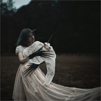 Ева Ли — Одинокая фея